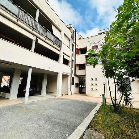 Relax Mariotti Apartment ฟิวมิชีโน ภายนอก รูปภาพ