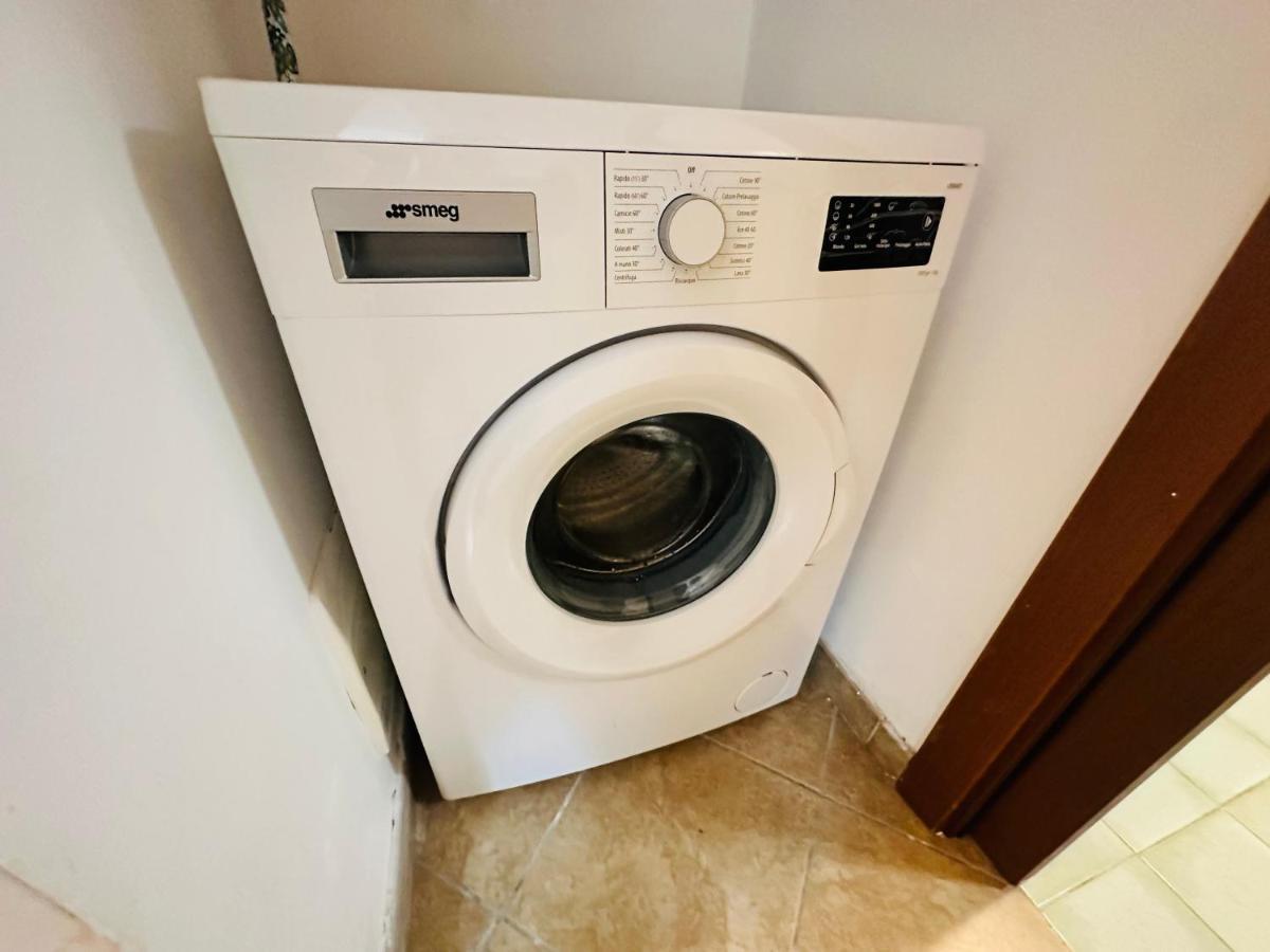 Relax Mariotti Apartment ฟิวมิชีโน ภายนอก รูปภาพ